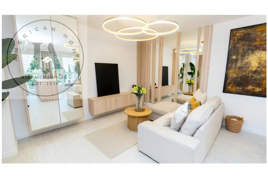 Elbląg, al. Grunwaldzka,  MIEJSCE, W KTÓRYM BUDZISZ SIĘ ZE SMAKIEM ŻYCIA