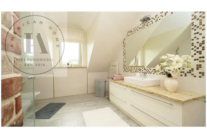 Elbląg, Bukowa, Dom z sercem i przestrzenią dla wszystkich