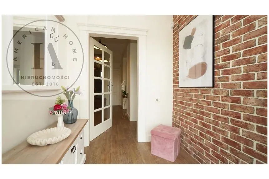 Elbląg, Bukowa, Dom z sercem i przestrzenią dla wszystkich