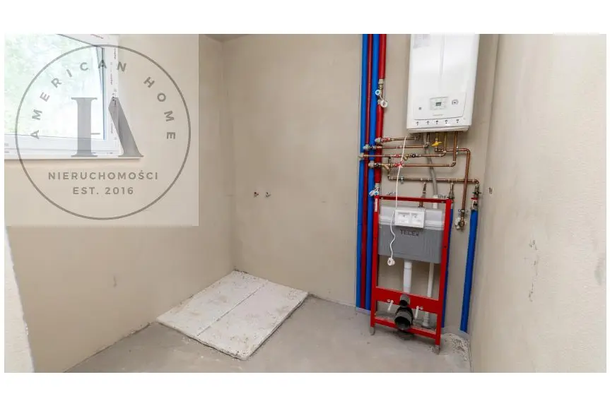 Elbląg, Nowodworska, Nowoczesny dom w Elblągu.