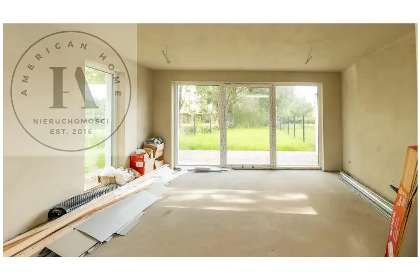 Elbląg, Nowodworska, Nowoczesny dom w Elblągu.