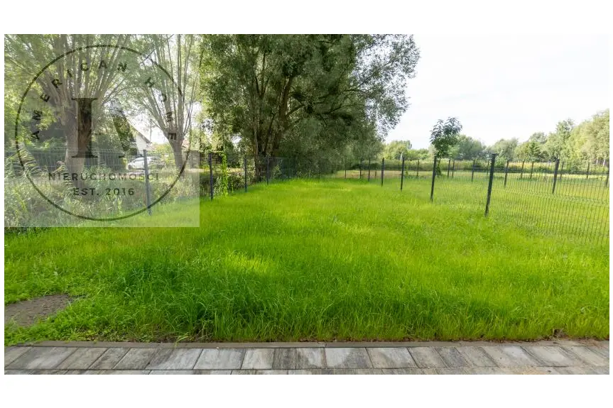 Elbląg, Nowodworska, Nowoczesny dom w Elblągu.