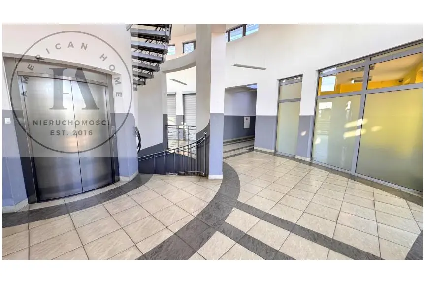 Elbląg, Plac Dworcowy, WYNAJMĘ DUŻY LOKAL